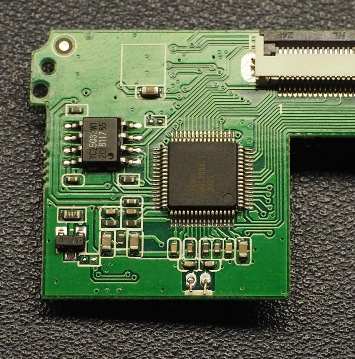 OLYMPUS DIGITAL CAMERA         